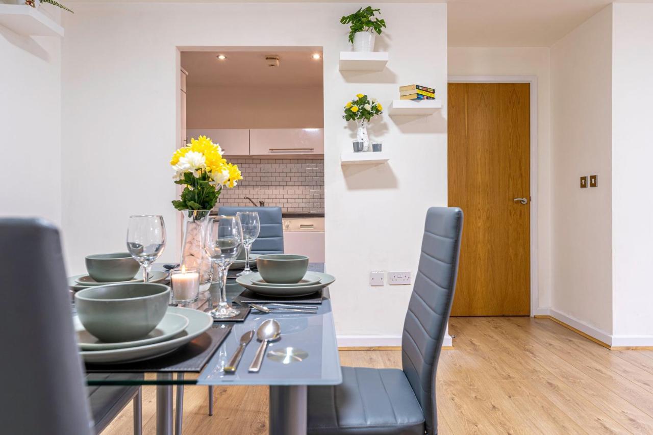 Riley House Spacious City Apartment Κόβεντρι Εξωτερικό φωτογραφία