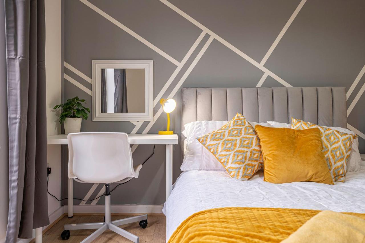 Riley House Spacious City Apartment Κόβεντρι Εξωτερικό φωτογραφία