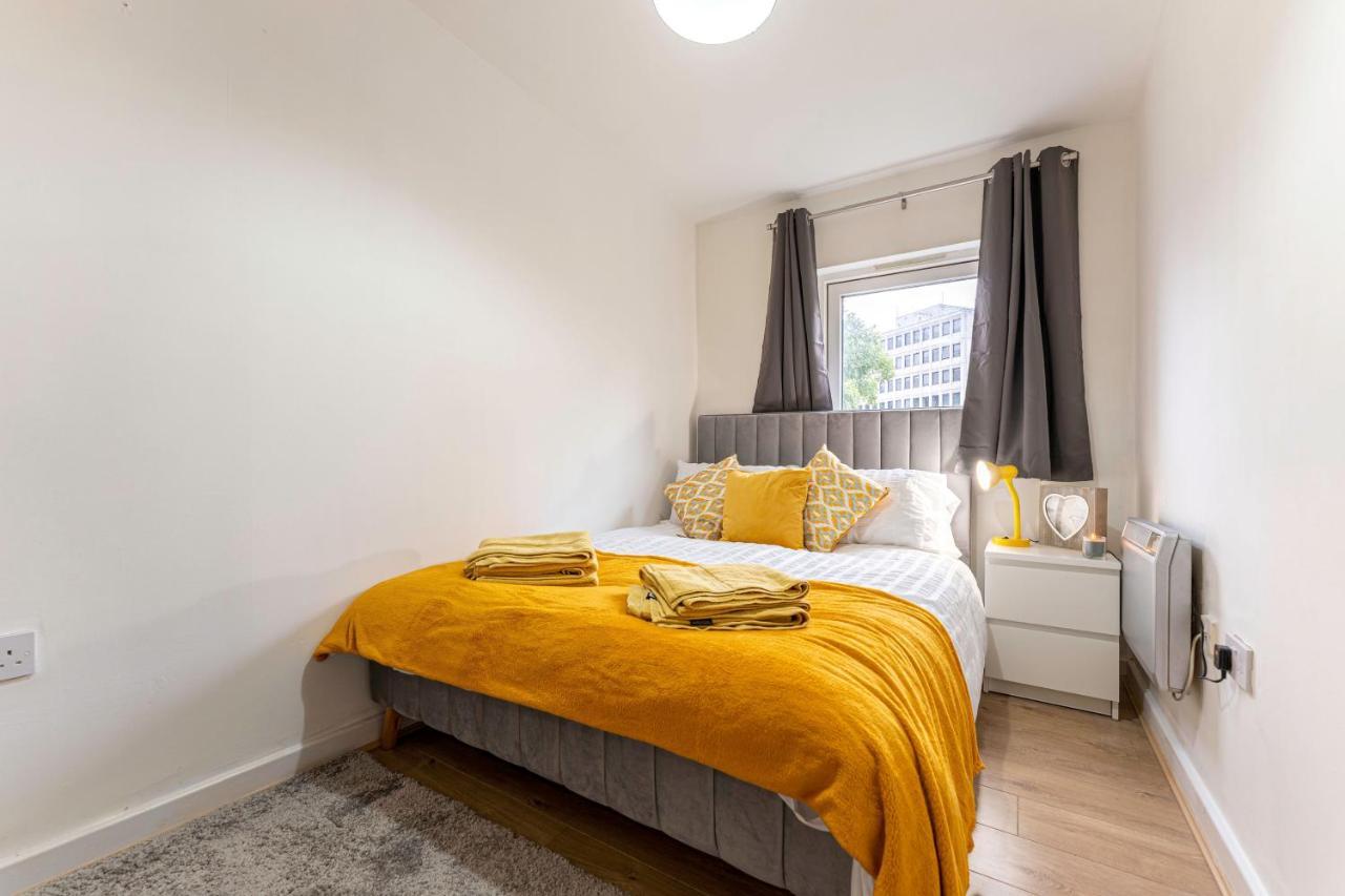 Riley House Spacious City Apartment Κόβεντρι Εξωτερικό φωτογραφία
