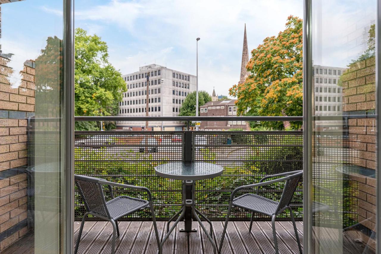 Riley House Spacious City Apartment Κόβεντρι Εξωτερικό φωτογραφία