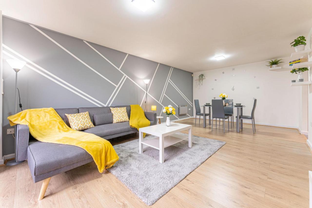 Riley House Spacious City Apartment Κόβεντρι Εξωτερικό φωτογραφία