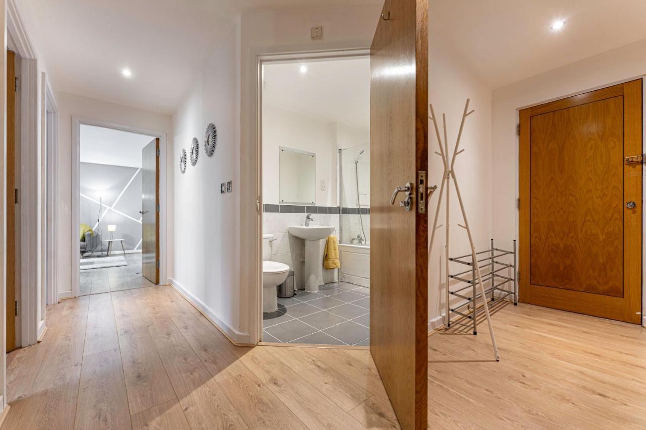 Riley House Spacious City Apartment Κόβεντρι Εξωτερικό φωτογραφία