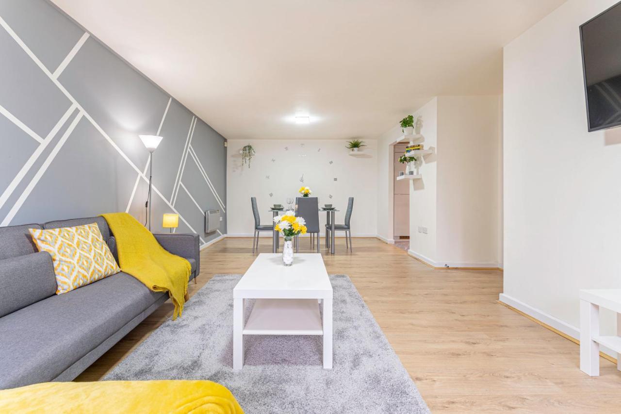 Riley House Spacious City Apartment Κόβεντρι Εξωτερικό φωτογραφία