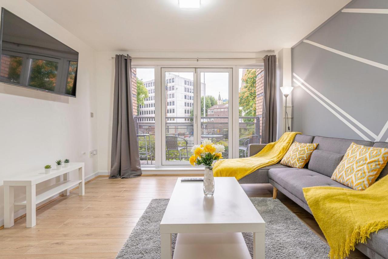 Riley House Spacious City Apartment Κόβεντρι Εξωτερικό φωτογραφία